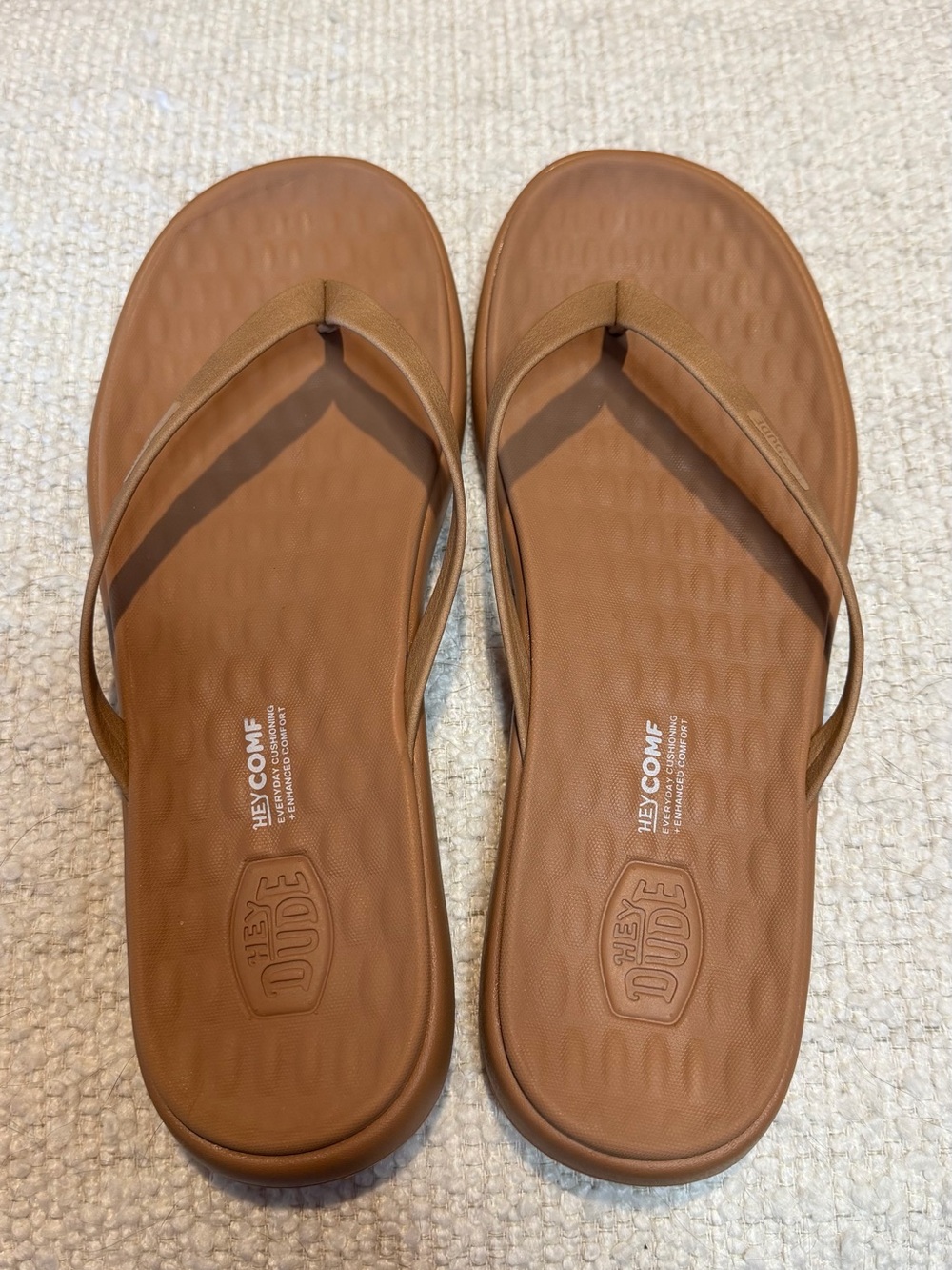 HEY DUDE Women’s Maui Breeze Flip Size 10 in Tan - Picture 2 of 4